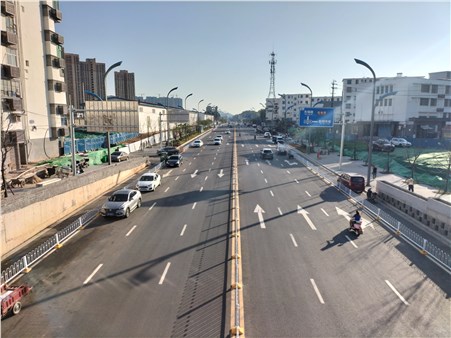 西環(huán)線決戰(zhàn)“秋老虎”，國慶節(jié)即將通車…