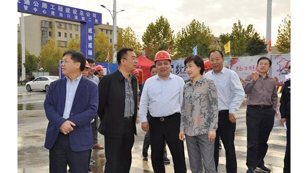 市委副書記、市長(zhǎng)李愛武調(diào)研公司G353項(xiàng)目建設(shè)