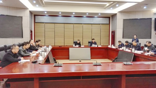 胡忠雄聽取“十三五”規(guī)劃、中心城區(qū)規(guī)劃建設(shè)管理等情況匯報